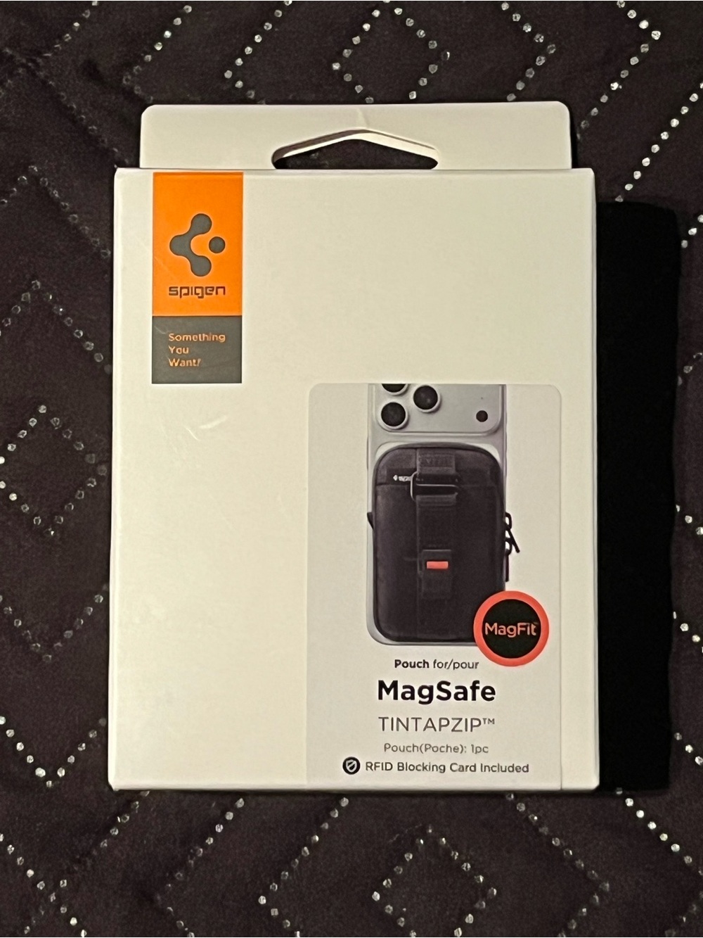 Spigen Tintapzip magsafe magfit pouch wallet mini nap sack NEW EDC